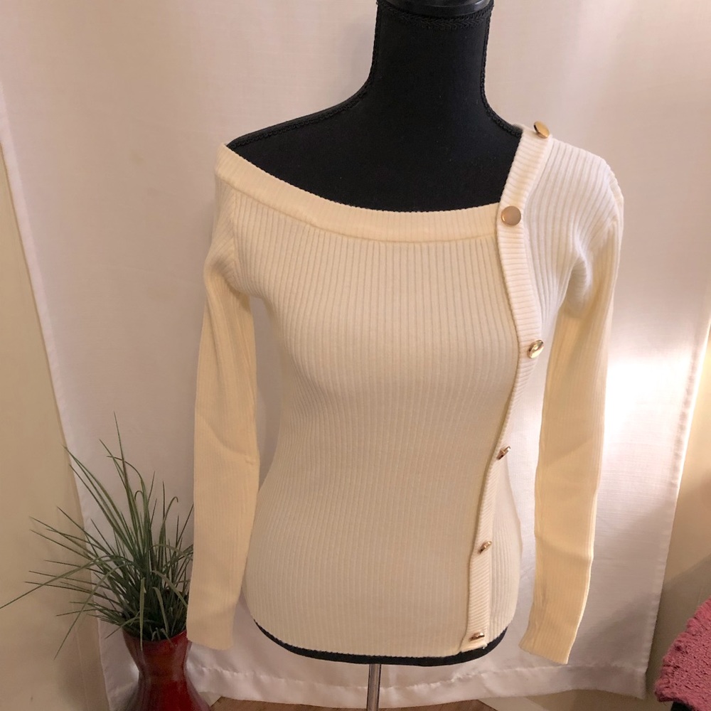 Off Shoulder Button Design Rib Knit Sweater Size Small - Picture 2 of 5